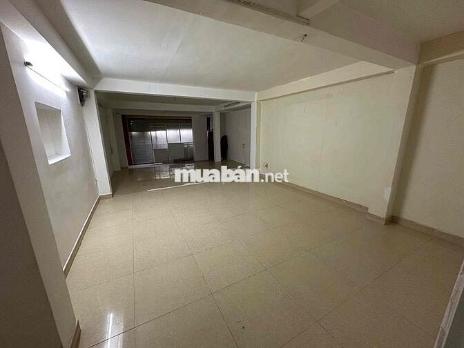 cho thuê nhà nguyên căn mặt tiền đường Nguyễn Thượng Hiền Q.3 ngang 5m