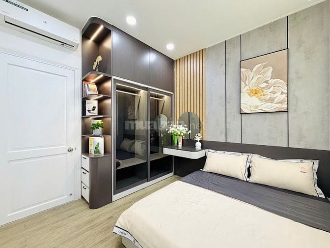 CHÍNH CHỦ BÁN NHÀ ĐẸP MỚI XÂY 2 LẦU HUỲNH VĂN NGHỆ HẺM XE TẢI THÔNG