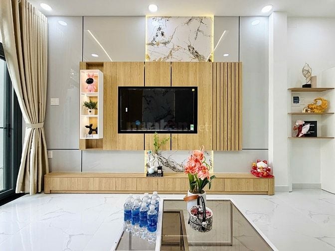 CHÍNH CHỦ BÁN NHÀ ĐẸP MỚI XÂY 2 LẦU HUỲNH VĂN NGHỆ HẺM XE TẢI THÔNG