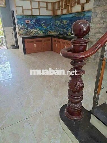 Cho thuê nhà vừa ở vừa làm vp gần tt y tế dĩ an