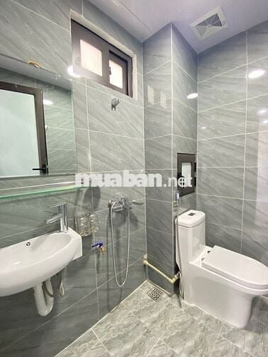 CCMN thang máy 15 phòng Hồ Đền Lừ, doanh thu hơn 80tr/th, nhỉnh 13 tỷ