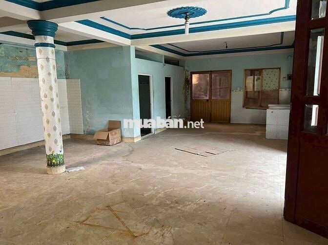 Siêu rẻ nhà nguyên căn dt 11❌20+1 lầu 2pn hẻm ô tô đậu trước An lạc BT