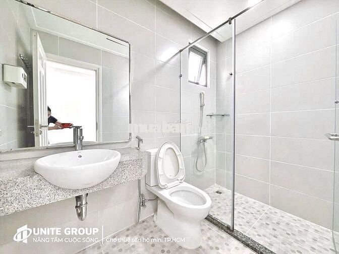 Cho thuê căn hộ 2PN full nội thất, thang máy, hầm xe rộng rãi. Cmt8