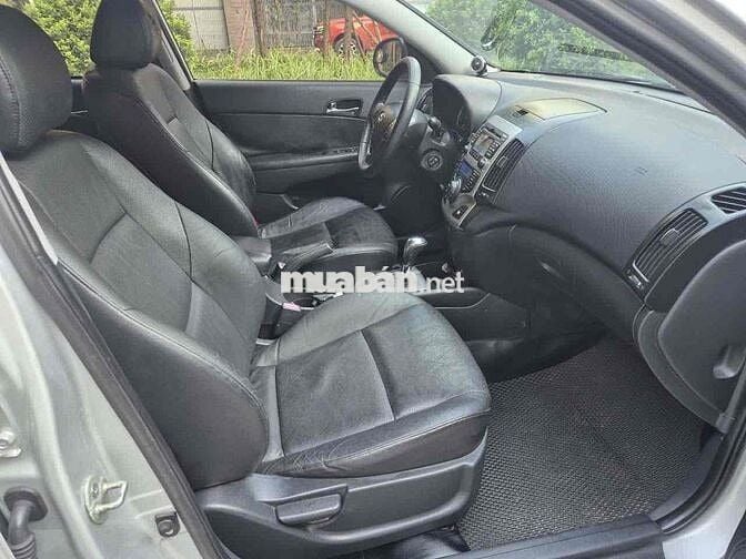 Hyundai i30 CW 2009 1.6 AT