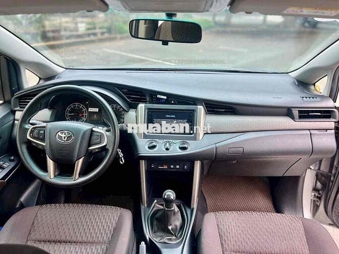 TOYOTA INNOVA E MT 2022 ODO 68.000KM XE ĐẸP