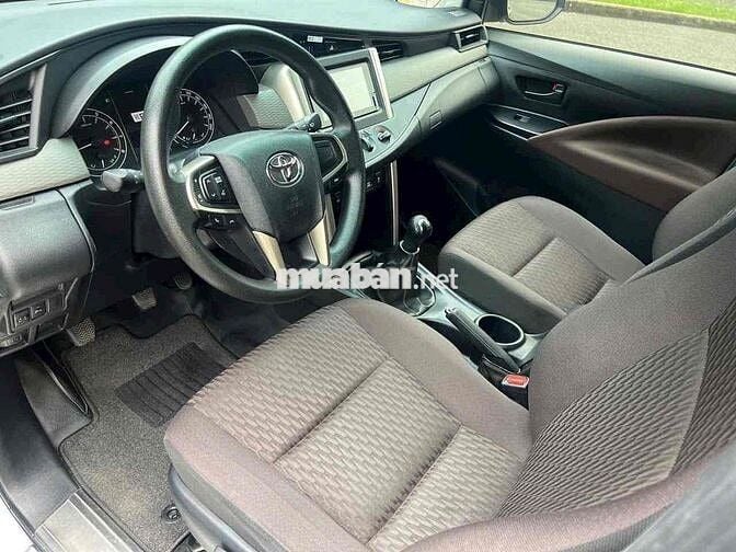 TOYOTA INNOVA E MT 2022 ODO 68.000KM XE ĐẸP