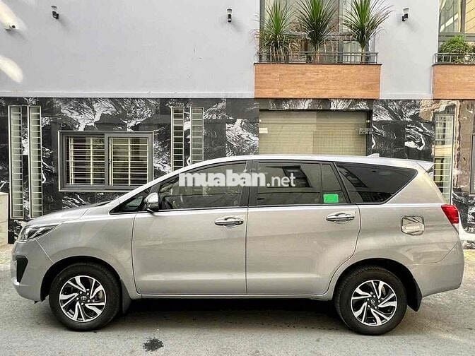 TOYOTA INNOVA E MT 2022 ODO 68.000KM XE ĐẸP