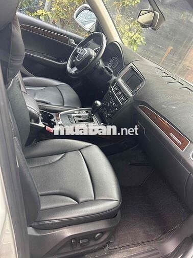Audi Q5 2012 2.0T Premium Quattro - 100 km
