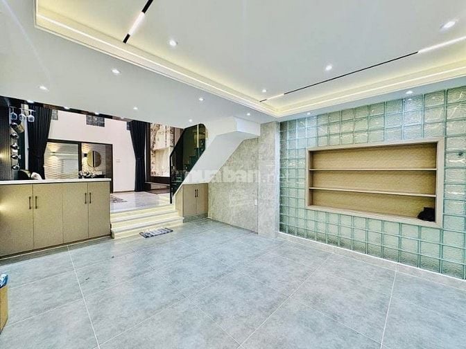 Nhà hẻm xe hơi ngay Chu Văn An-Bình Thạnh giá 2Tỷ530 DT 64m2 ở ngay