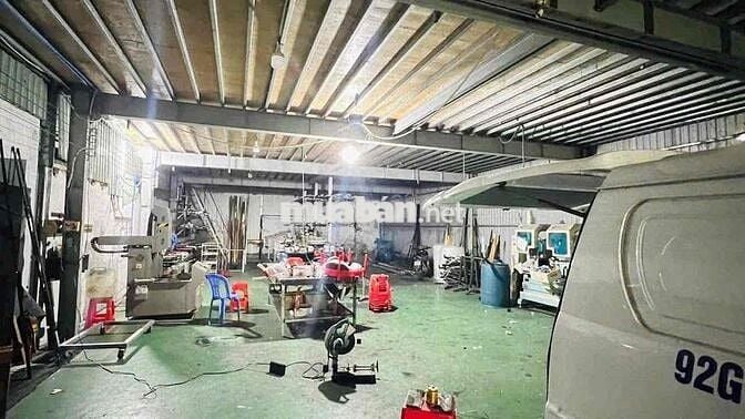 CHO THUÊ KHO XƯỞNG 640M P.LINH ĐÔNG,GẦN PHẠM VĂN ĐỒNG