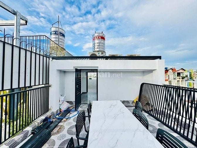 Nhà hẻm xe hơi ngay Chu Văn An-Bình Thạnh giá 2Tỷ530 DT 64m2 ở ngay