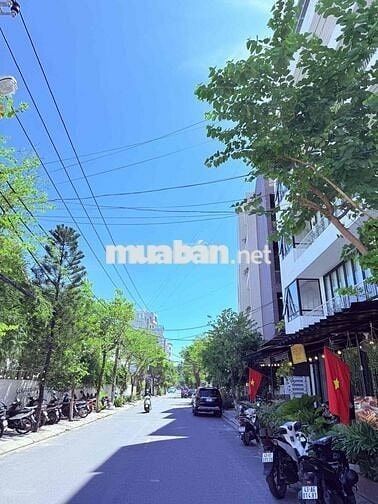 Chính chủ bán đất 2 mặt tiền Trần Văn Dư