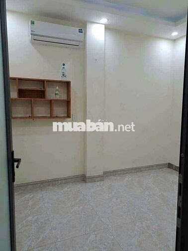 cho thuê nhà có một ít nội thất phú mỹ hiệp nhà 1 trệt 2 lầu