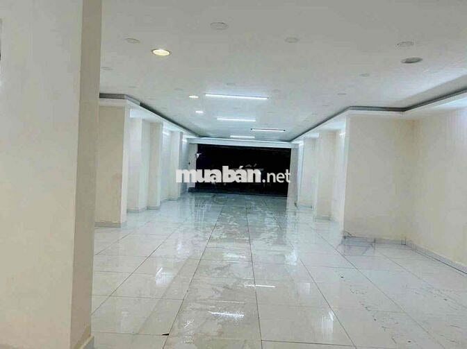 Cho Thuê Nhà Mat Tiền Kinh Doang-Dien Tích Rộng-Q6