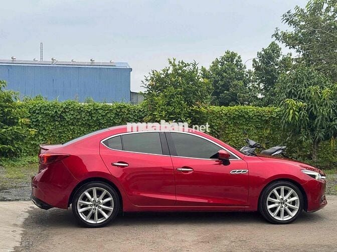 Mazda 3 2019 2.0L Premium - 61000 km
