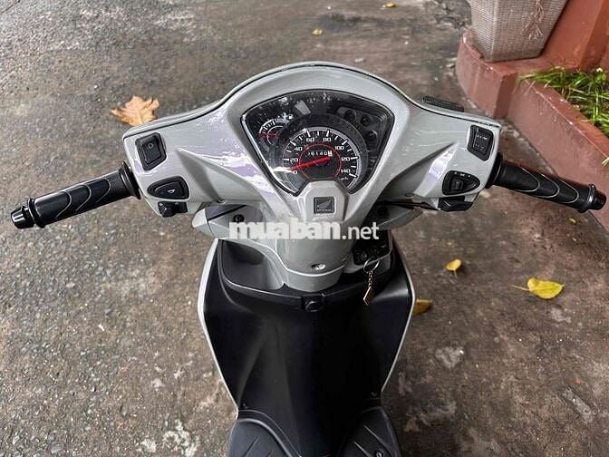 Vision bstp Chính chủ (Màu Hot Xám xi măng )