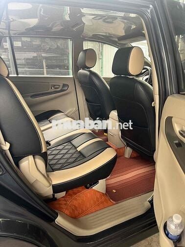 Toyota Innova 2015 2.0G - 83790 km