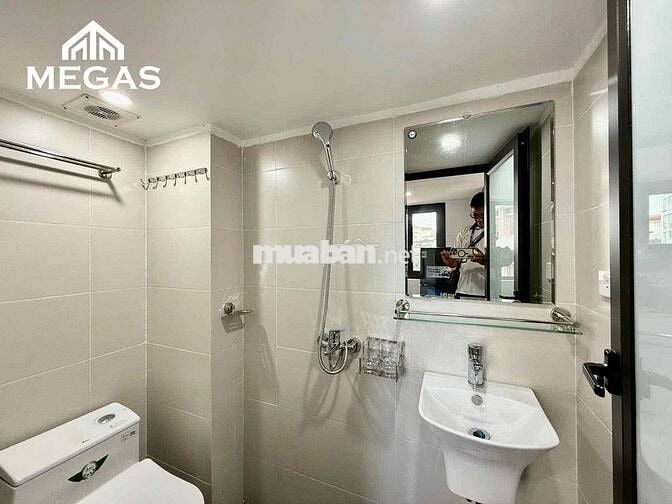 CHO THUÊ CĂN HỘ DỊCH VỤ FULL NỘI THẤT MỚI TINH NGAY VÕ CHÍ CÔNG