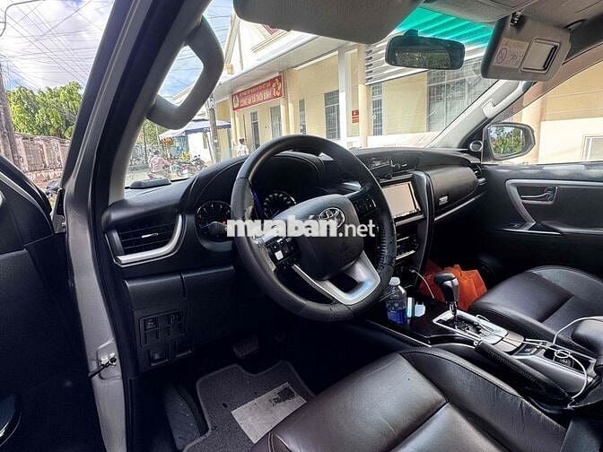 Toyota Fortuner 2017 2.7V 4x4 - 91000 km