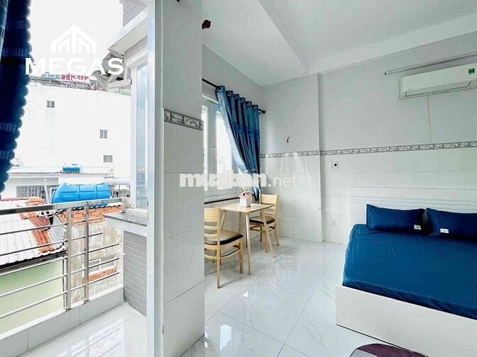 TRỐNG LẠI STUDIO BAN CÔNG THOÁNG - FULL NỘI THẤT