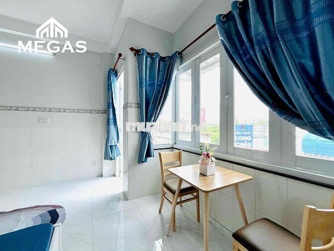 TRỐNG LẠI STUDIO BAN CÔNG THOÁNG - FULL NỘI THẤT