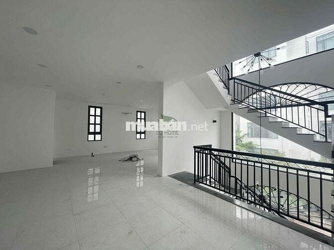 CHO THUÊ NHÀ Ở KINH DOANH LÔ GÓC ACC VƯỜN XOÀI NHA TRANG GIÁ 50 TRIỆU/