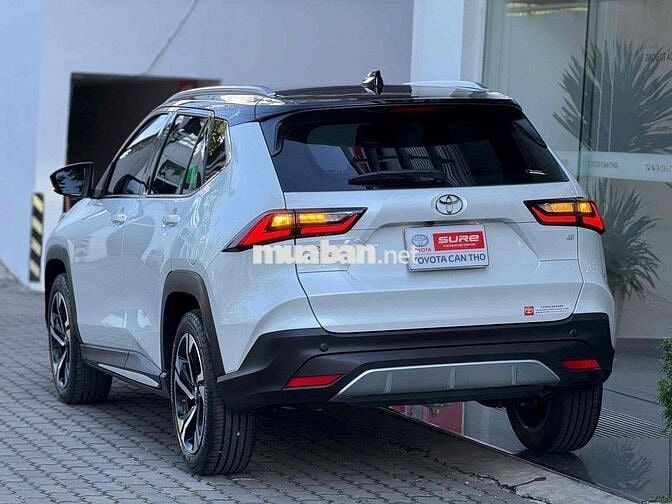 Toyota Yaris Cross 2024 1.5 D-CVT - 8.000 km