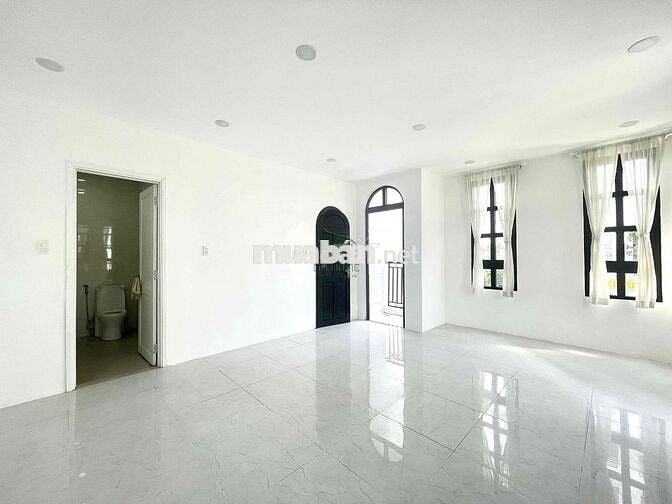CHO THUÊ NHÀ Ở KINH DOANH LÔ GÓC ACC VƯỜN XOÀI NHA TRANG GIÁ 50 TRIỆU/