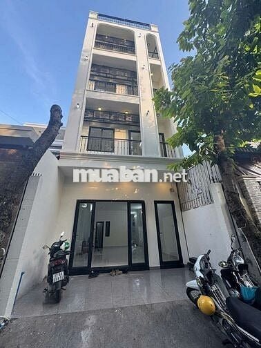 CHDV NGAY KTX KHU A LÀNG ĐẠI HỌC