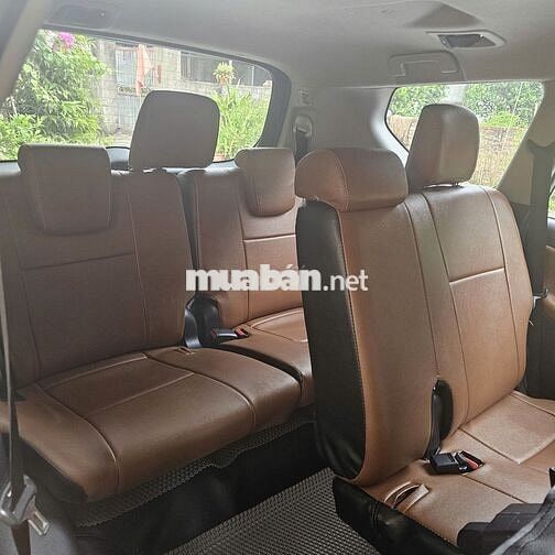 Toyota Innova 2019 2.0E - 123000 km