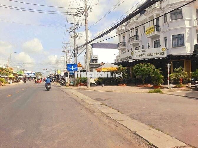 Quá đẹp, 785m2 đất thổ cư view kênh Mỹ Thạnh, chỉ 1 tỷ 50 tr