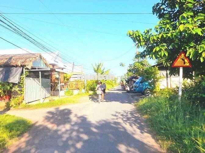 Quá đẹp, 785m2 đất thổ cư view kênh Mỹ Thạnh, chỉ 1 tỷ 50 tr
