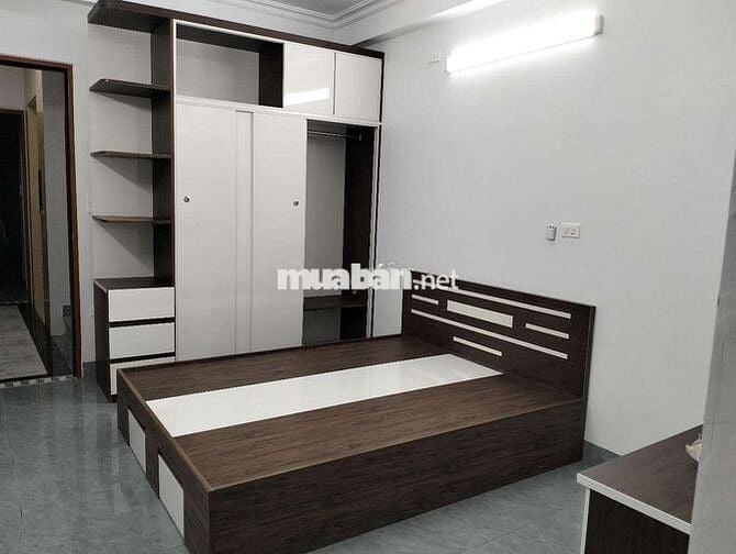 Chính chủ - Phòng mới đẹp - Full nội thất - Thang máy