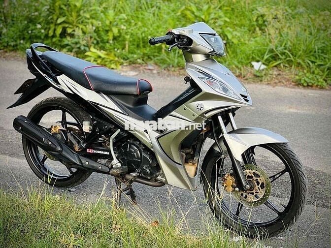 Xe côn tay Yamaha Exciter màu bạc đã dùng ,