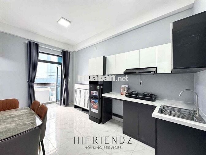 🎇CĂN HỘ 2PN BAN CÔNG LUXURY THANG MÁY GẦN ĐẠI HỌC UEH B