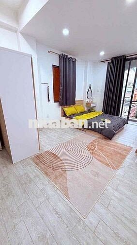 CHO THUÊ SIÊU PHẨM BALCONY CỰC THOÁNG THANG MÁY CÁCH ĐH BÁCH KHOA 500m