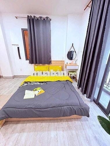 CHO THUÊ SIÊU PHẨM BALCONY CỰC THOÁNG THANG MÁY CÁCH ĐH BÁCH KHOA 500m