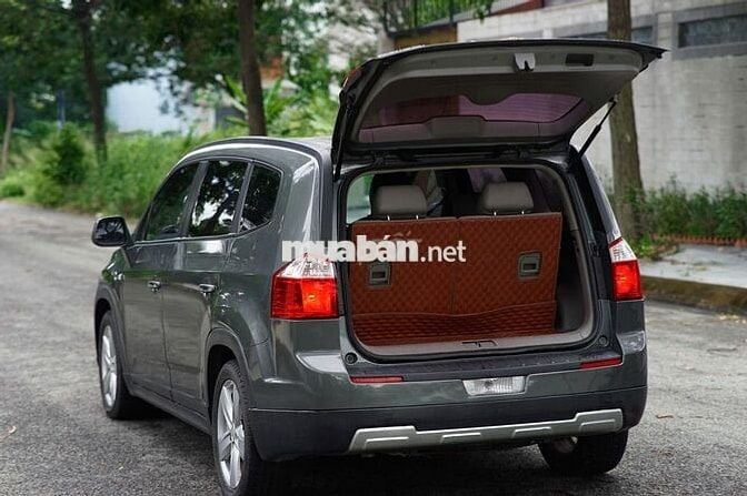 Chevrolet Orlando 2012 LTZ 1.8 AT - 130000 km