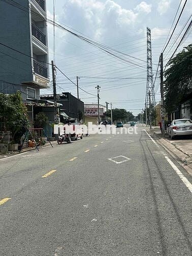 cần bán căn nhà 1 trệt 1 lầu dt 5x30 full thổ cư