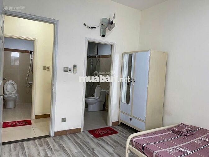 Chỉ cách 5 phút đến Flemington- Lê Đại Hành là giá rẻ 2PN 1wc Full NT