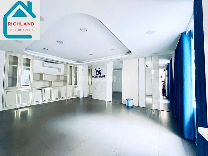 Cho Thuê Nhà Mặt Tiền: Nguyễn Văn Trỗi, P1, Quận Tân Bình_DT:18mx19m