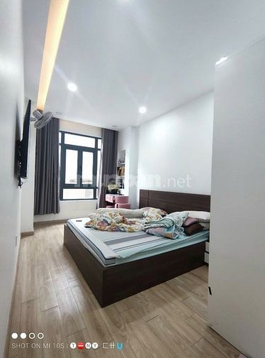 BÁN NHÀ HXH Phan Đăng Lưu, P3 Phú Nhuận - DTCN 40M2 - Giá 8.25 tỷ