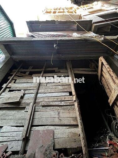 CCMN XÃ ĐÀN XÂY MỚI THANG MÁY 18 PKK GIÁ 13.5 TỶ