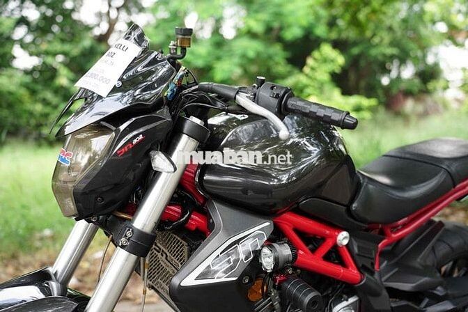 😍😃BENELLI 302 dki2016, CÓ ĐỒ, CÓ ĐỔI xe VÀ BÁN GÓP