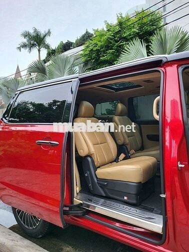 Kia Sedona 2020 Luxury - 69000 km