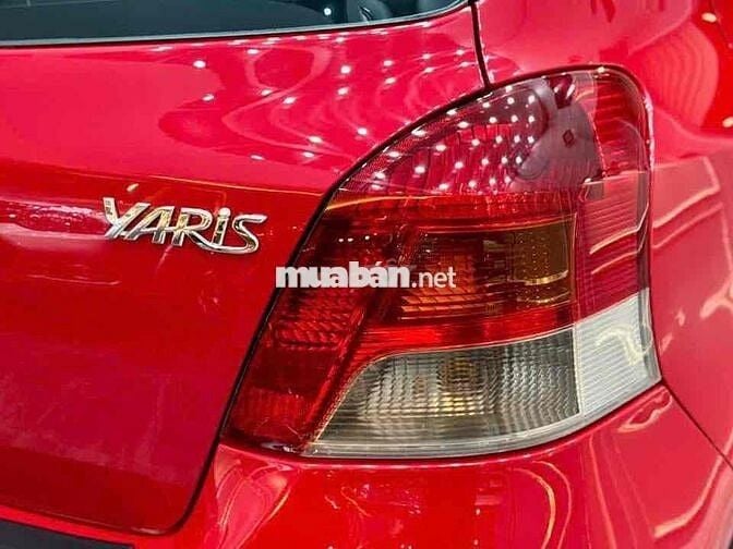 Toyota Yaris 2012 1.5 AT - 68000 km