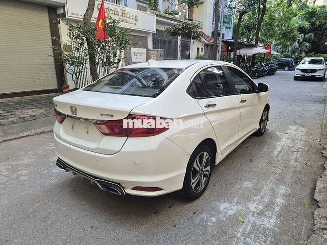 Honda city 2016 số tự động , xe zin hết