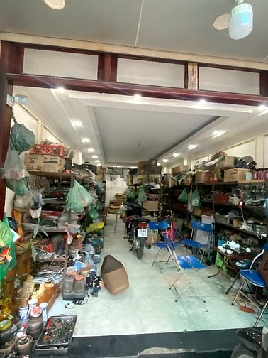 Bán nhà riêng kinh doanh giá rẻ nhất khu, tại phố Định Công Thượng 