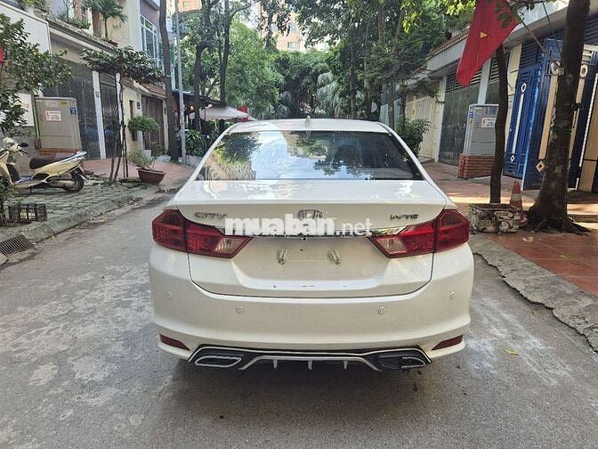 Honda city 2016 số tự động , xe zin hết
