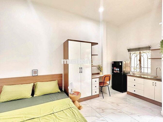 🚨Studio Balcony Full Nội Thất - Gần Ngã Tư Hàng Xanh, Chợ Bà Chiểu🚨